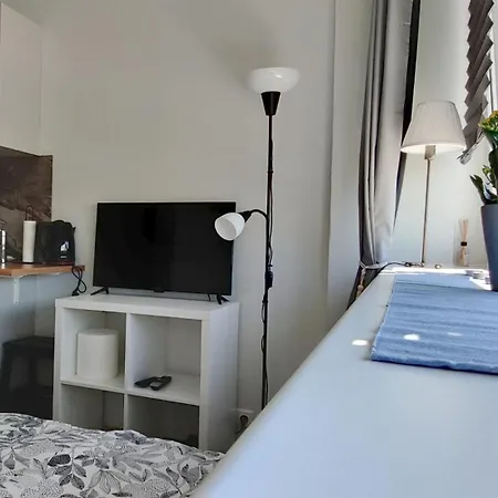 A Small Cozy Nest With Free Parking! * Pärnu