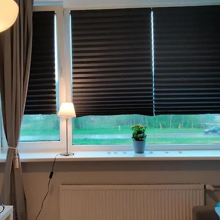 A Small Cozy Nest With Free Parking! *
