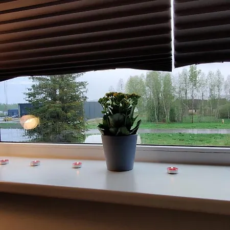 Apartamento A Small Cozy Nest With Free Parking! Pärnu